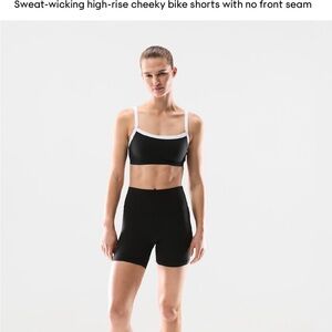 Aritzia Black Bike Shorts - Butter Fabric